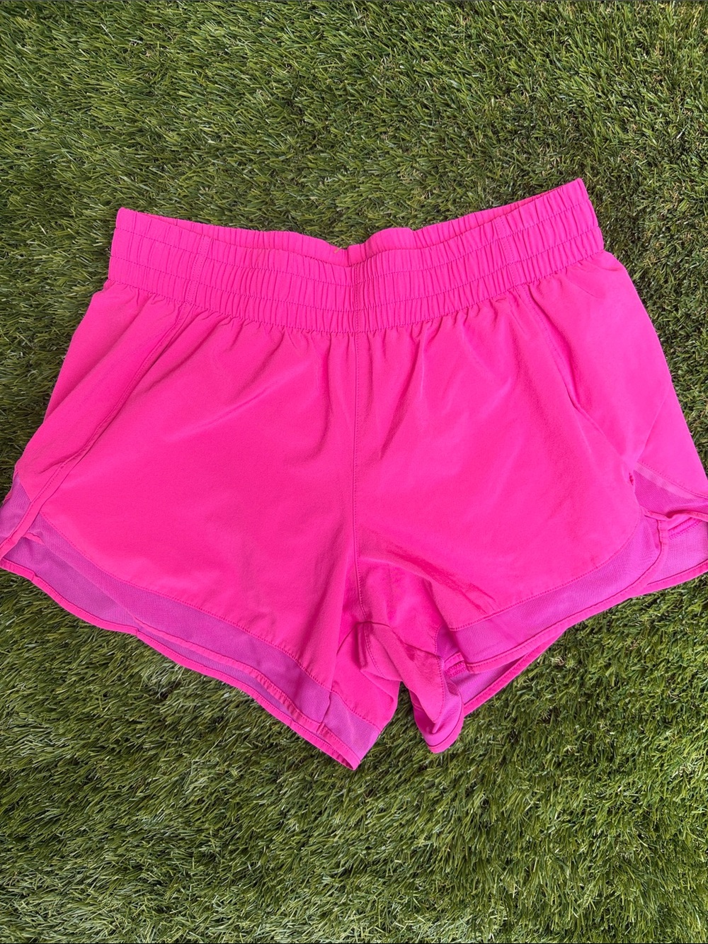 Athleta Hot Pink/ Fuchsia Running Shorts Built-In Liner Women’s XS